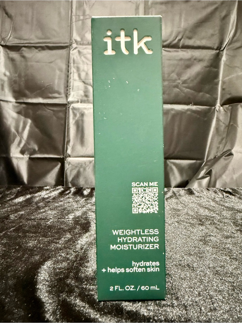 itk Weightless Hydrating Moisturizer – hydrates and softens skin